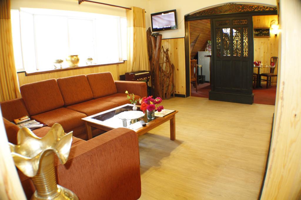 New Tour Inn Нувара Елия Екстериор снимка