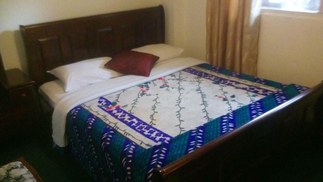 New Tour Inn Нувара Елия Екстериор снимка